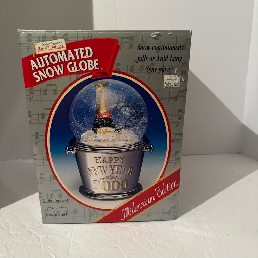Snow globe new
